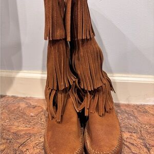 Minnetonka Brown Fringe Moccasins
